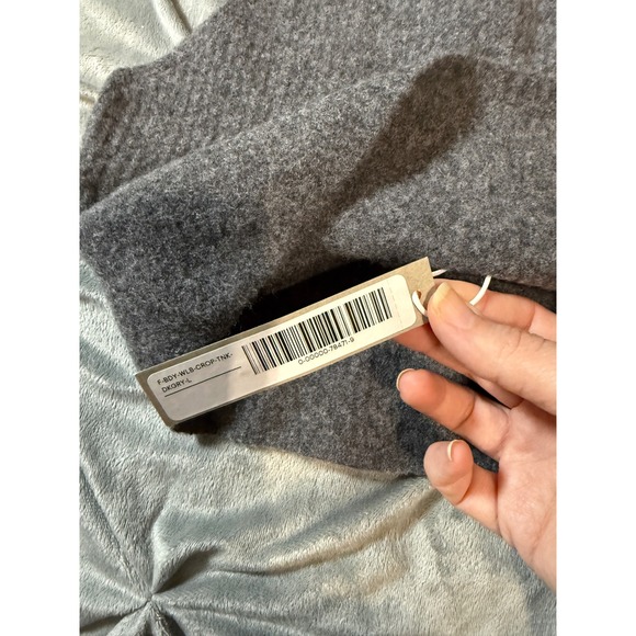 NWT Everlane Size Large Gray Wool Tank Top Cropped Yak Hair Trendy Stretch - Picture 5 of 9